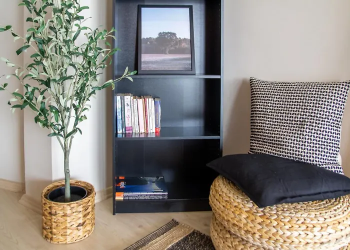 Daire Spacious 3-bedroom With Sea View – Karşıyaka