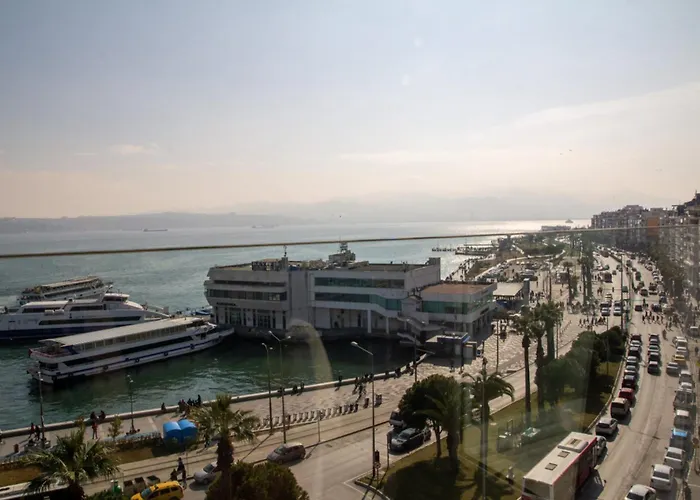 Daire Spacious 3-bedroom With Sea View – Karşıyaka *