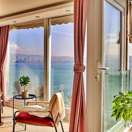 Apartment Peaceful Retreat With Beautiful Sea Views *