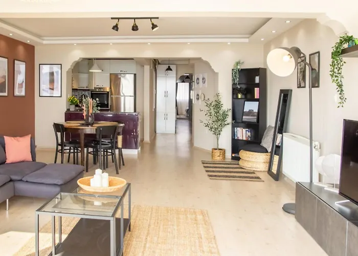 Apartament Spacious 3-bedroom With Sea View - Karsiyaka *